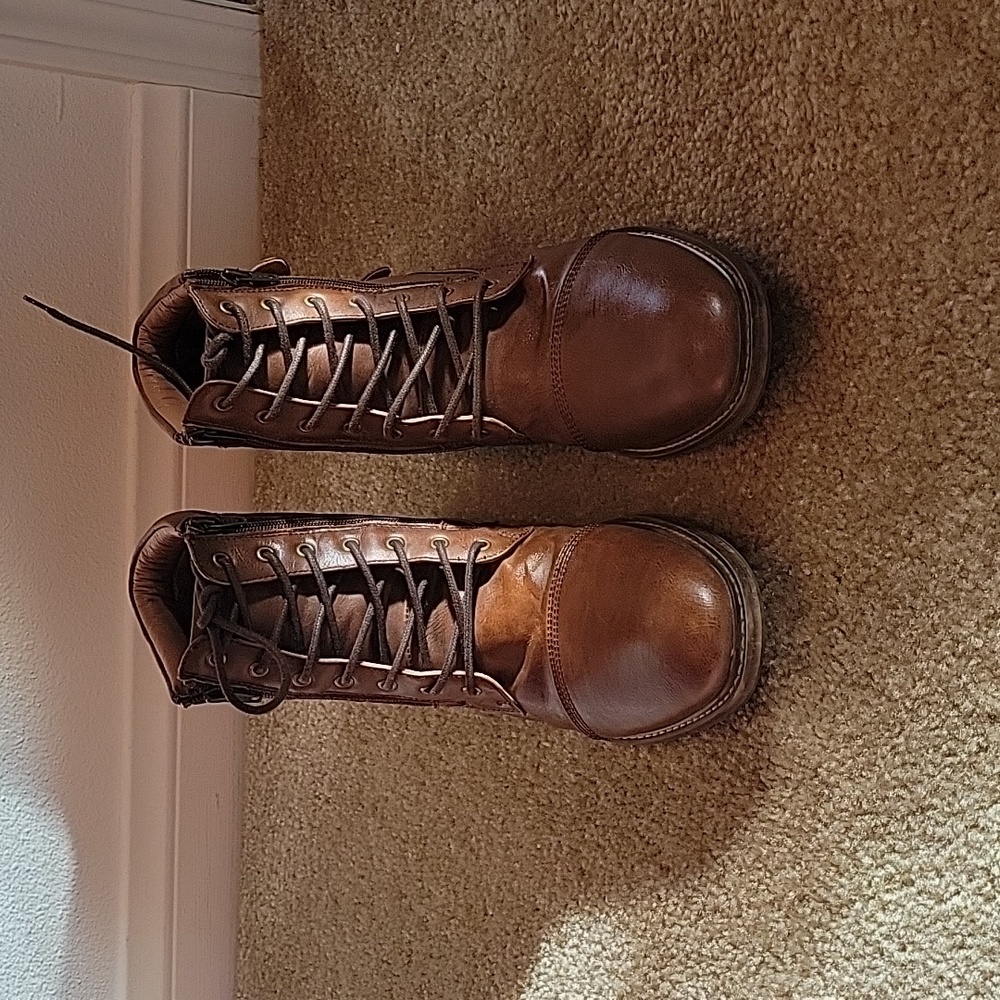 Mens Size 10.5 Steve Madden Boots